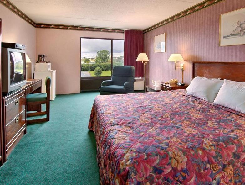 Comfort Inn & Suites Watertown Szoba fotó